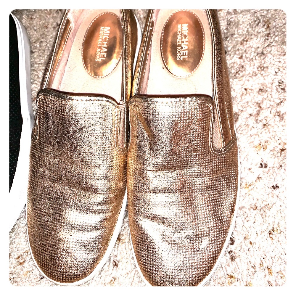 SOLD Michael kors slip on rose gold